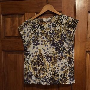 LOFT Fitted Cap Sleeve Blouse in White and Blue